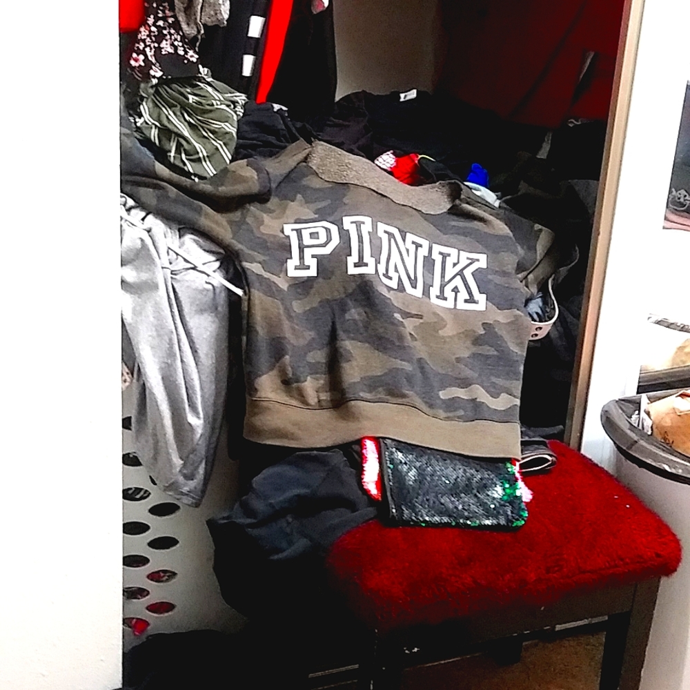 Vs Victorias Secret Pink Lounge Crop Crew Sweater Jacket Top Camo Script M